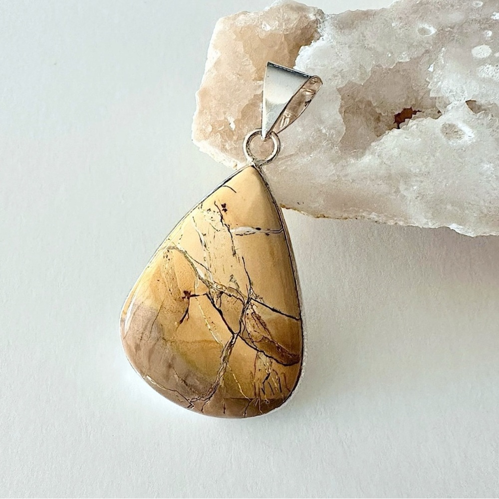 Maligano Jasper triangle pendant